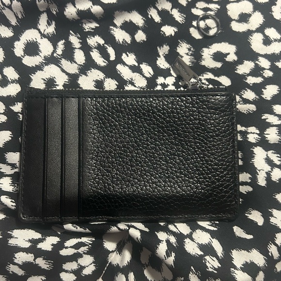 Michael Kors cooper slim zippered wallet - Picture 7 of 8